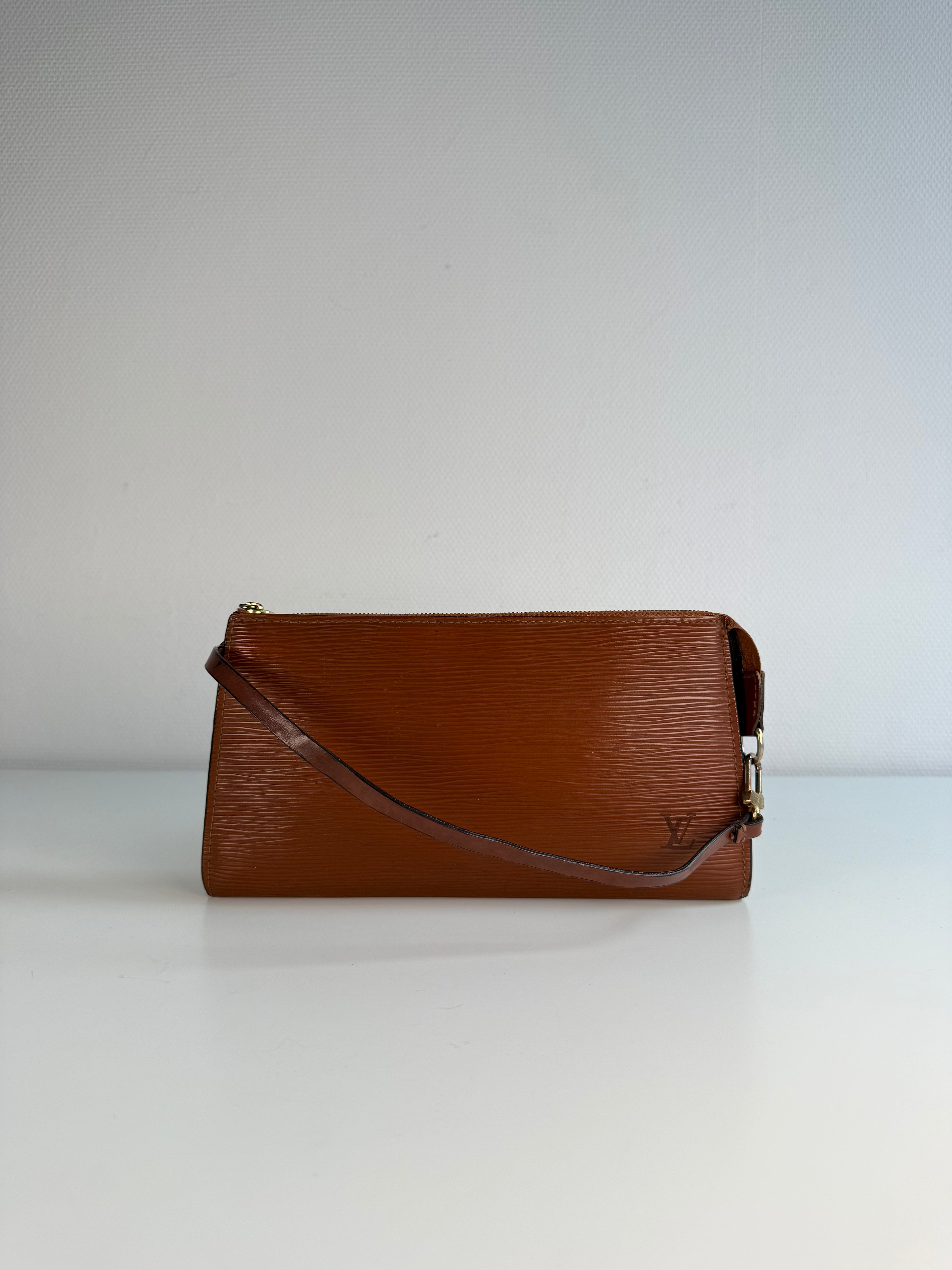 Pochette accessoires Épi GM