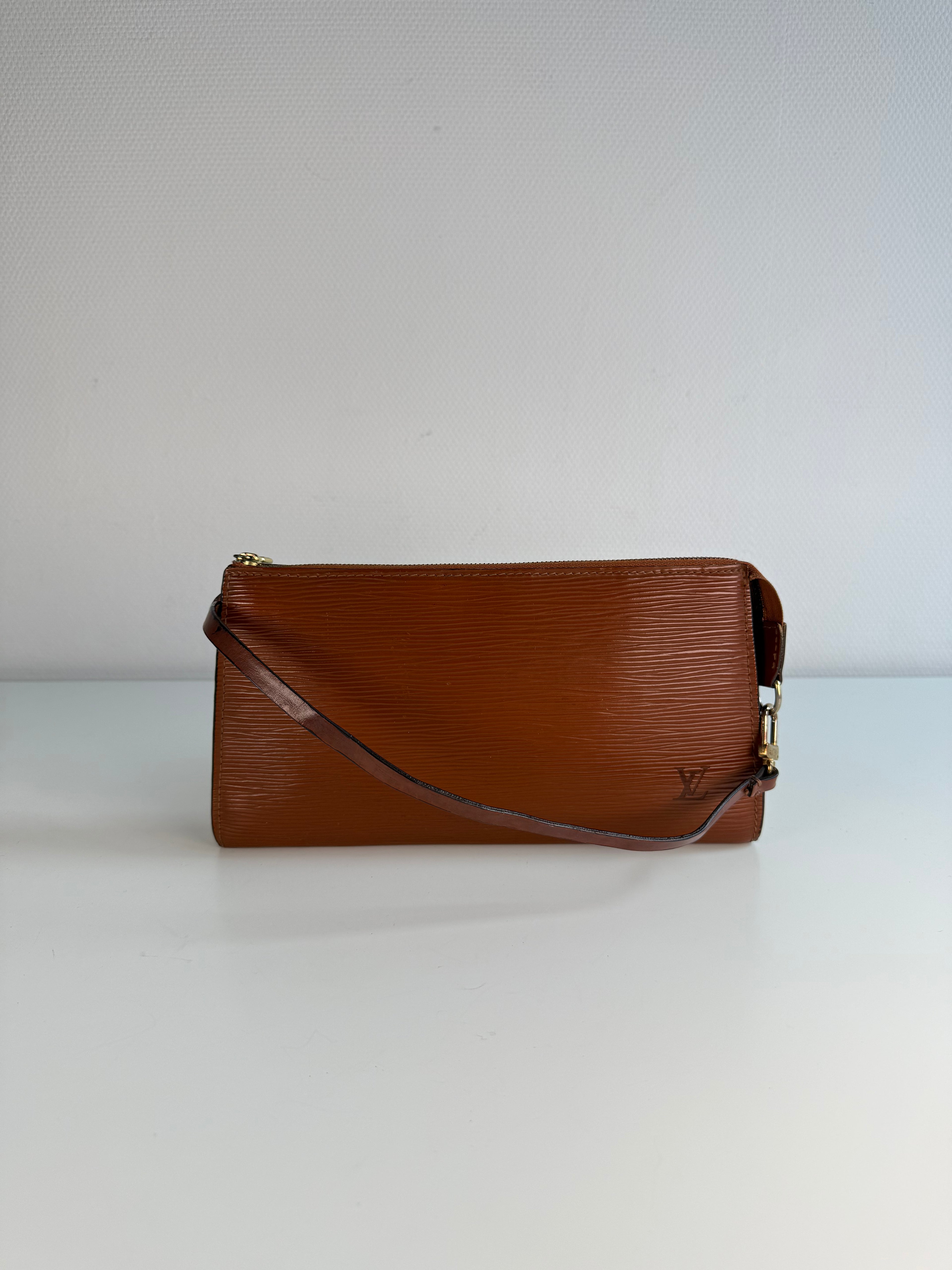 Pochette accessoires Épi GM