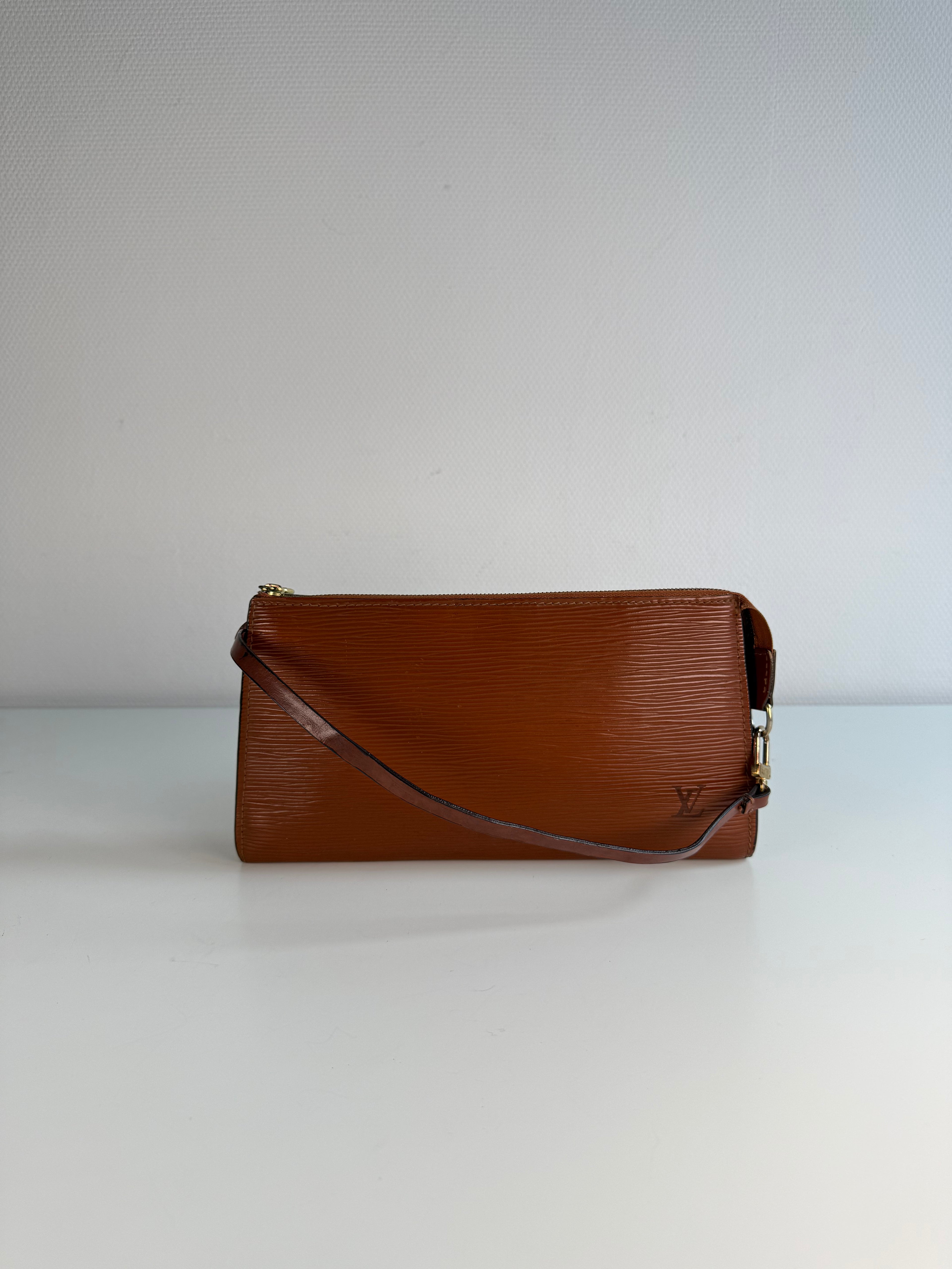 Pochette accessoires Épi GM