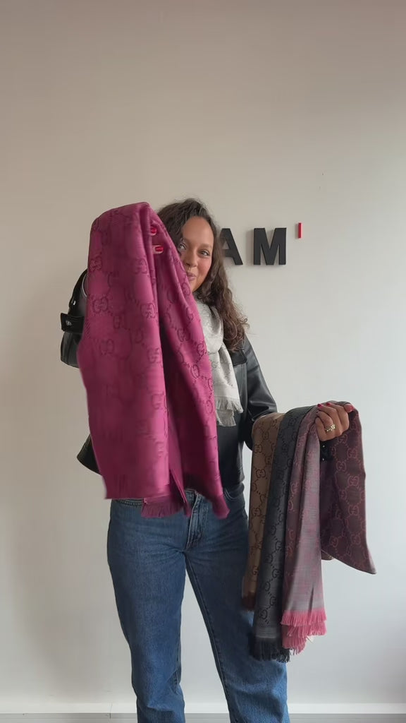 Echarpe réversible Gucci